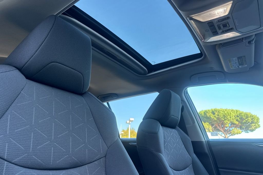 Certified 2023 Toyota RAV4 XLE w/ Convenience Package image 16