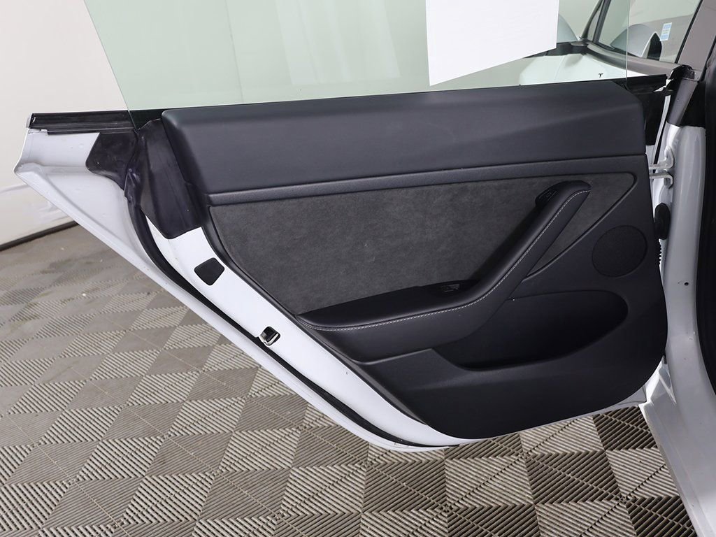 Used 2023 Tesla Model 3 Long Range image 24