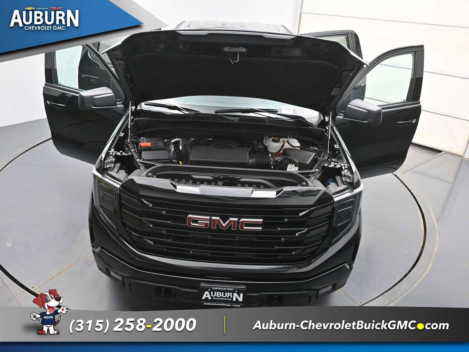 Used 2025 GMC Sierra 1500 Elevation image 32