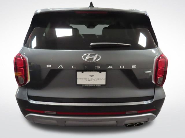 Used 2023 Hyundai Palisade Limited image 4