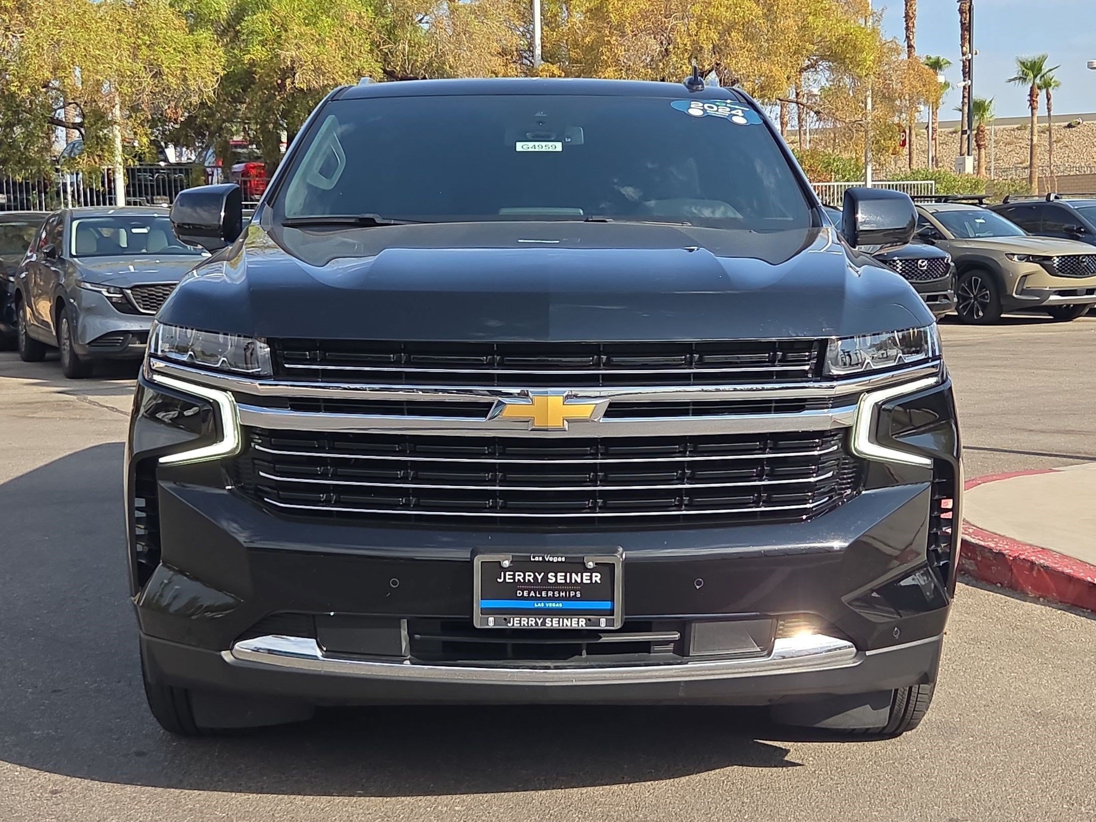 Used 2024 Chevrolet Suburban LT AWD/4WD image 8