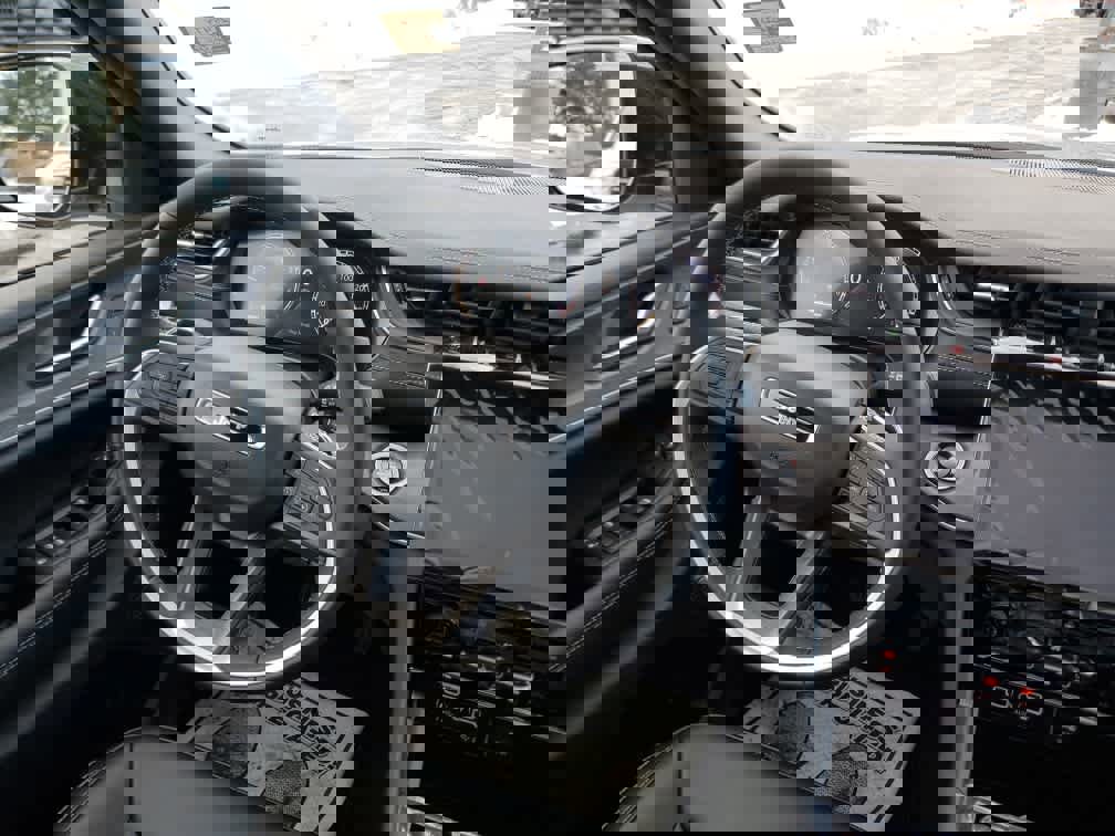 New 2025 Jeep Grand Cherokee Limited image 18