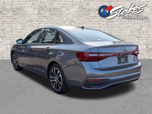 Certified 2025 Volkswagen Jetta Sport FWD image 6