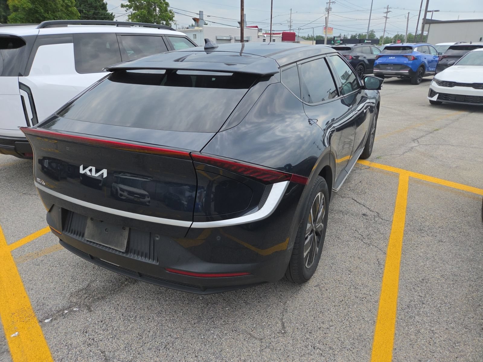 Certified 2024 Kia EV6 Light AWD/4WD image 5