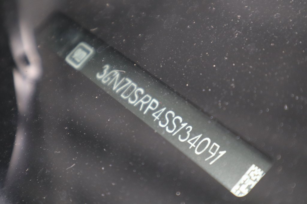 Used 2025 Chevrolet Equinox EV RS image 33