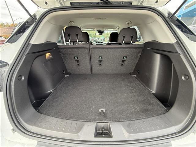 Certified 2022 Chevrolet TrailBlazer LT w/ Convenience Package image 25