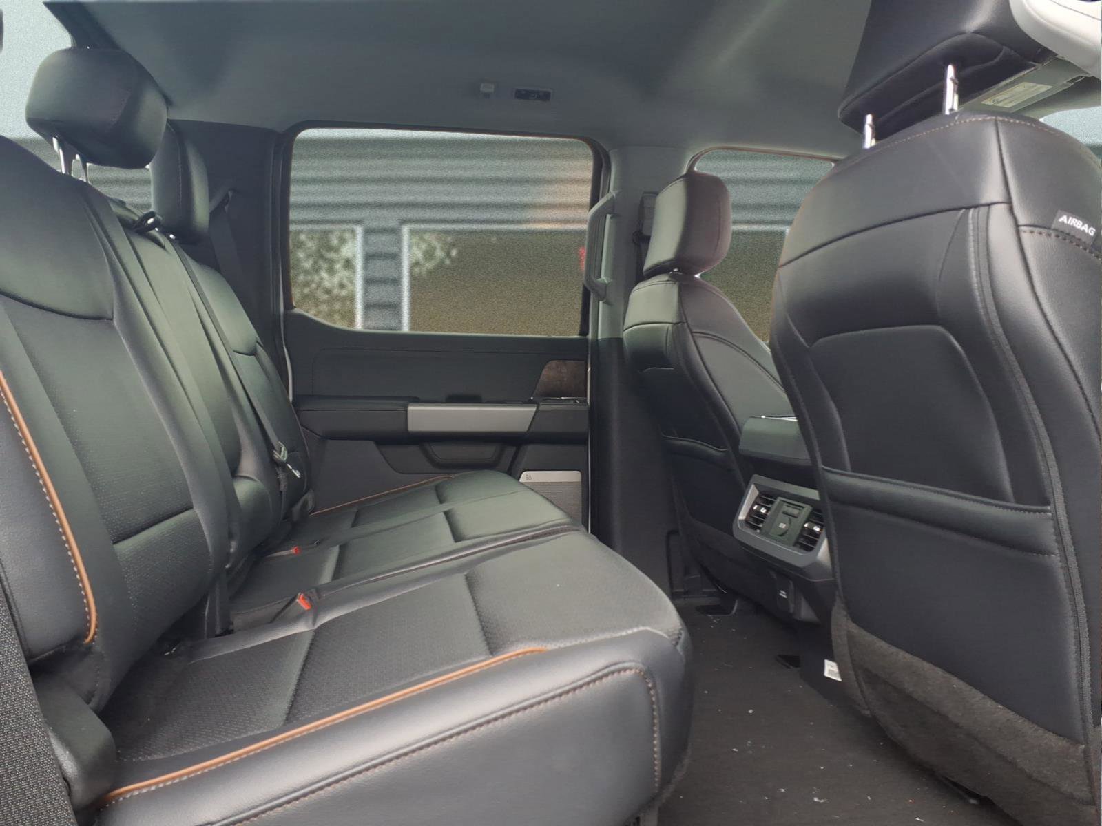 New 2026 Ford F250 Lariat w/ Chrome Package image 6