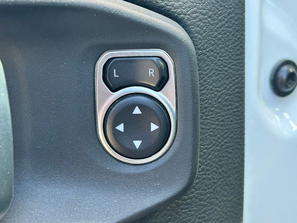 Used 2024 Jeep Gladiator Mojave w/ Safety Group image 23