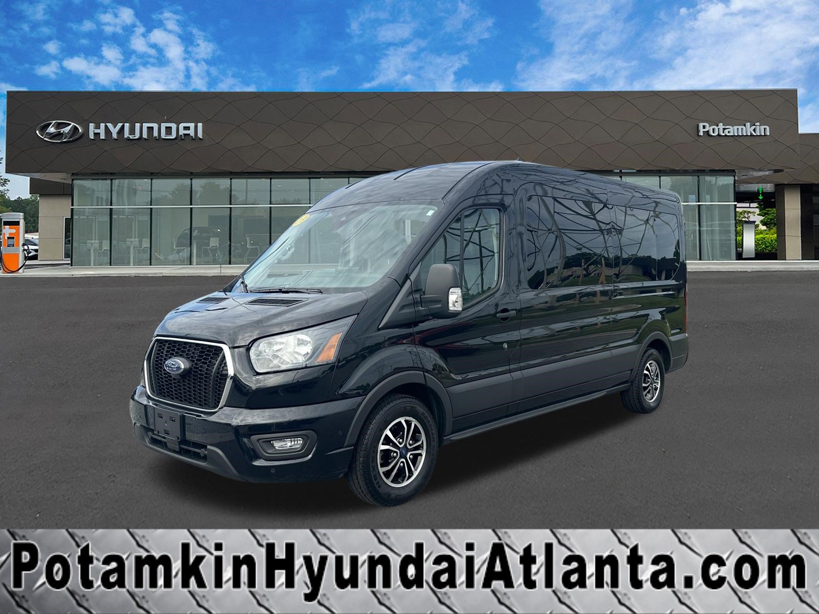 Used 2023 Ford Transit 350 XLT RWD image 1