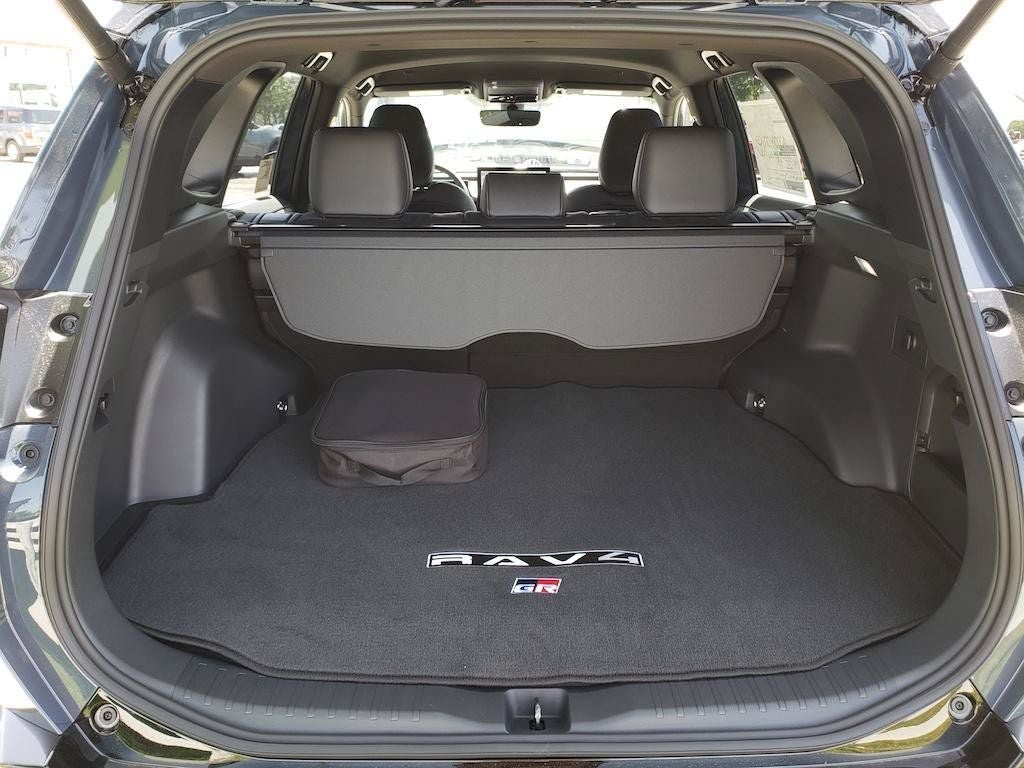 New 2026 Toyota RAV4 AWD Plug-in Hybrid image 5