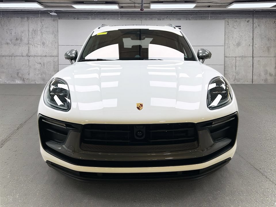 New 2026 Porsche Macan Turbo AWD/4WD image 6