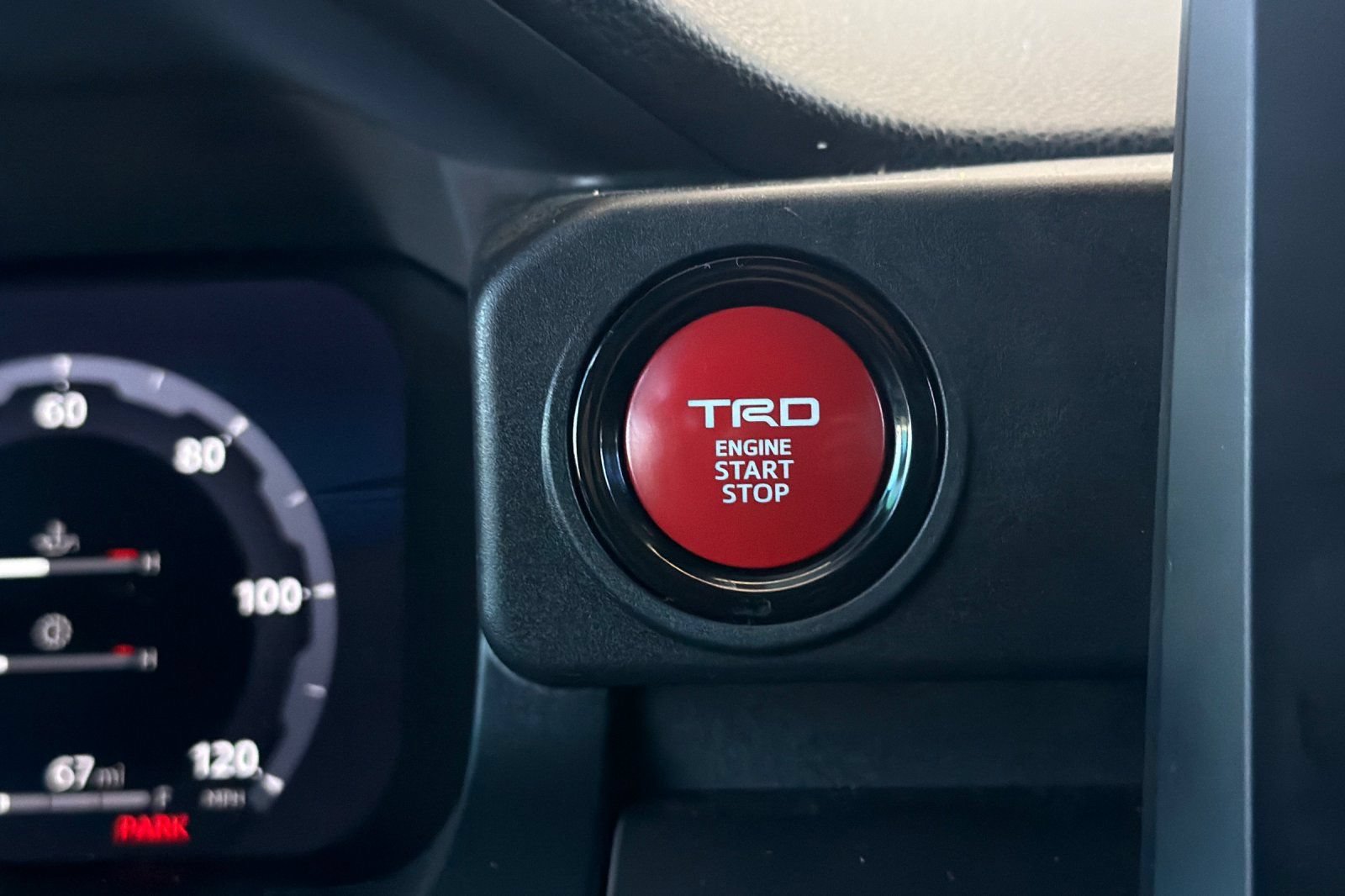 Used 2025 Toyota Tacoma TRD Off-Road w/ TRD Off Road Upgrade Package AWD/4WD image 23