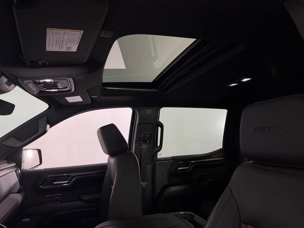 Used 2024 GMC Sierra 1500 AT4 w/ Technology Package image 23