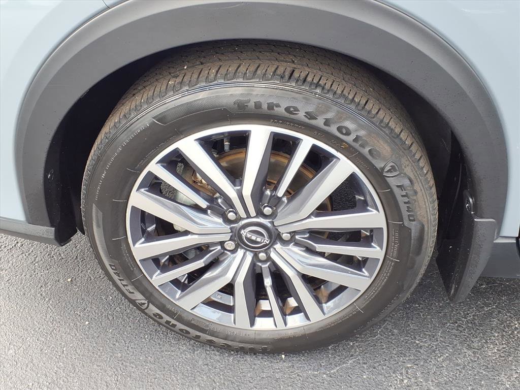 Certified 2024 Nissan Kicks SV image 13