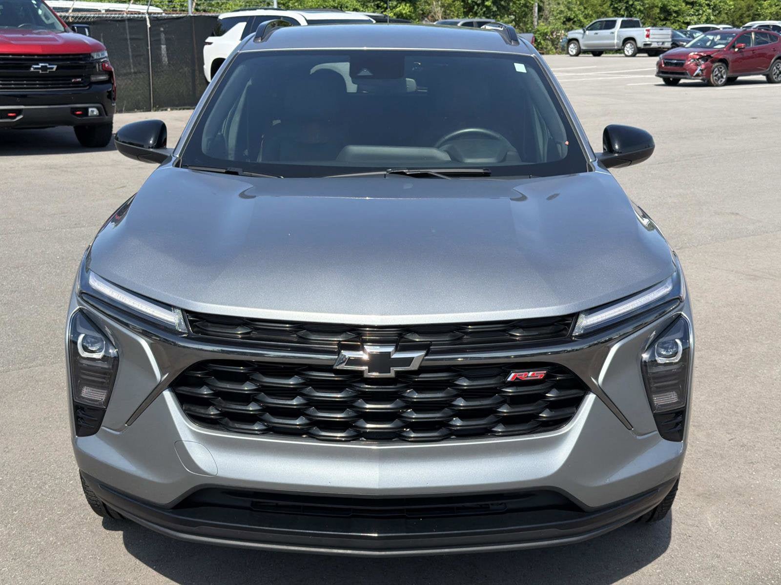 Certified 2025 Chevrolet Trax RS w/ Driver Confidence Package FWD image 2