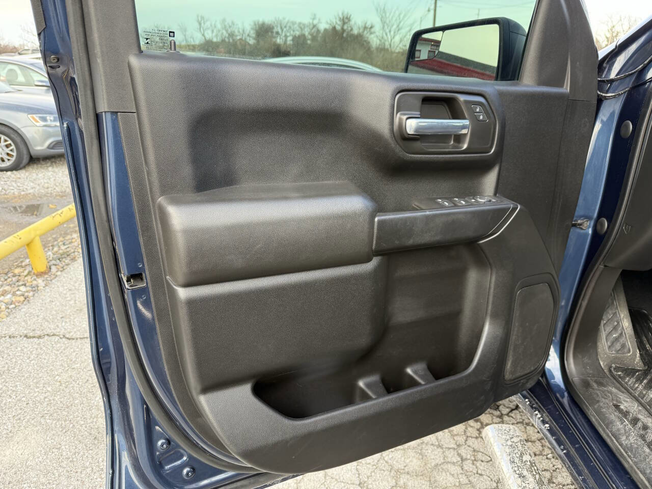 Used 2021 Chevrolet Silverado 1500 Custom image 17