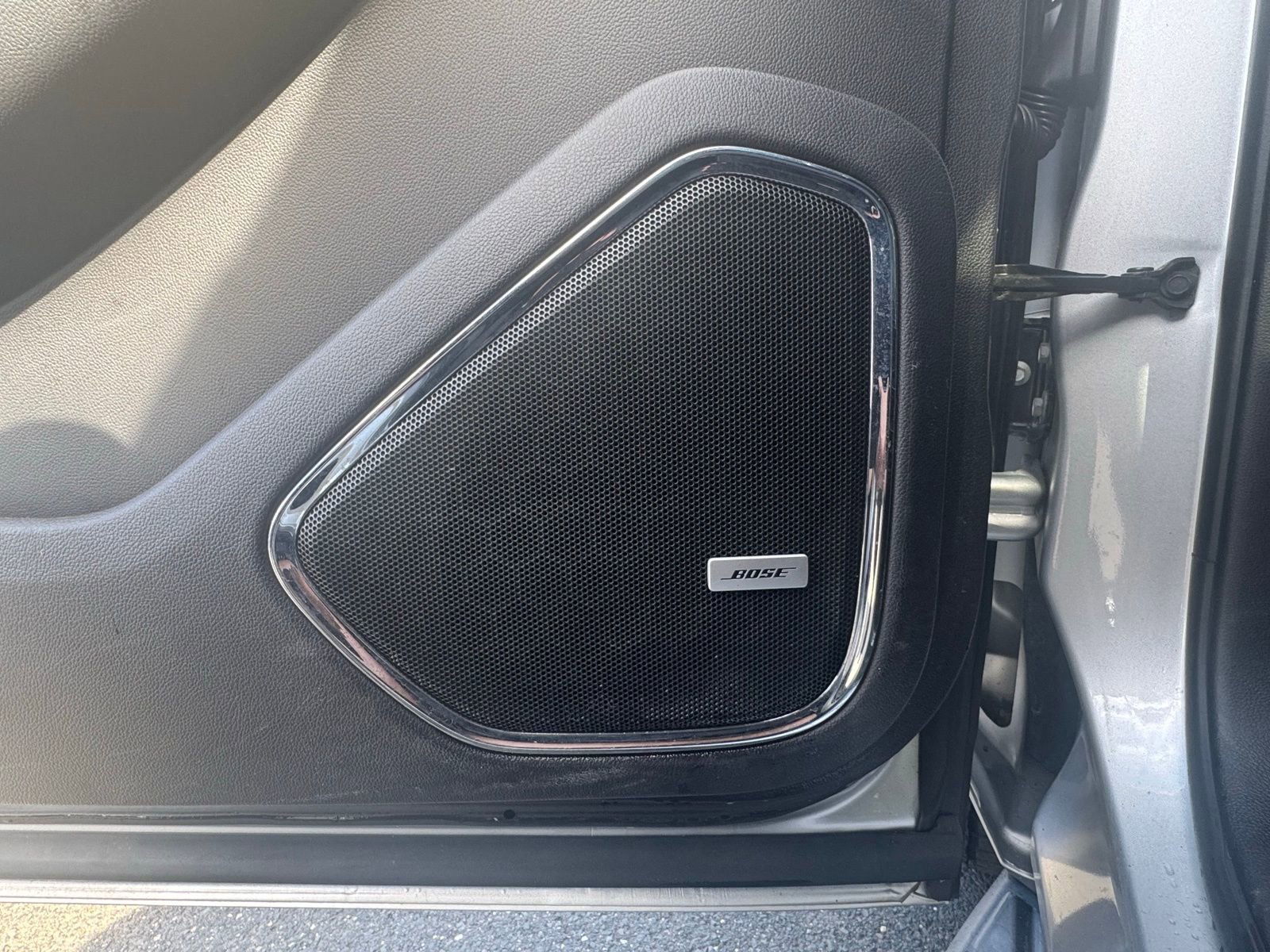 Used 2018 Chevrolet Suburban LT image 20