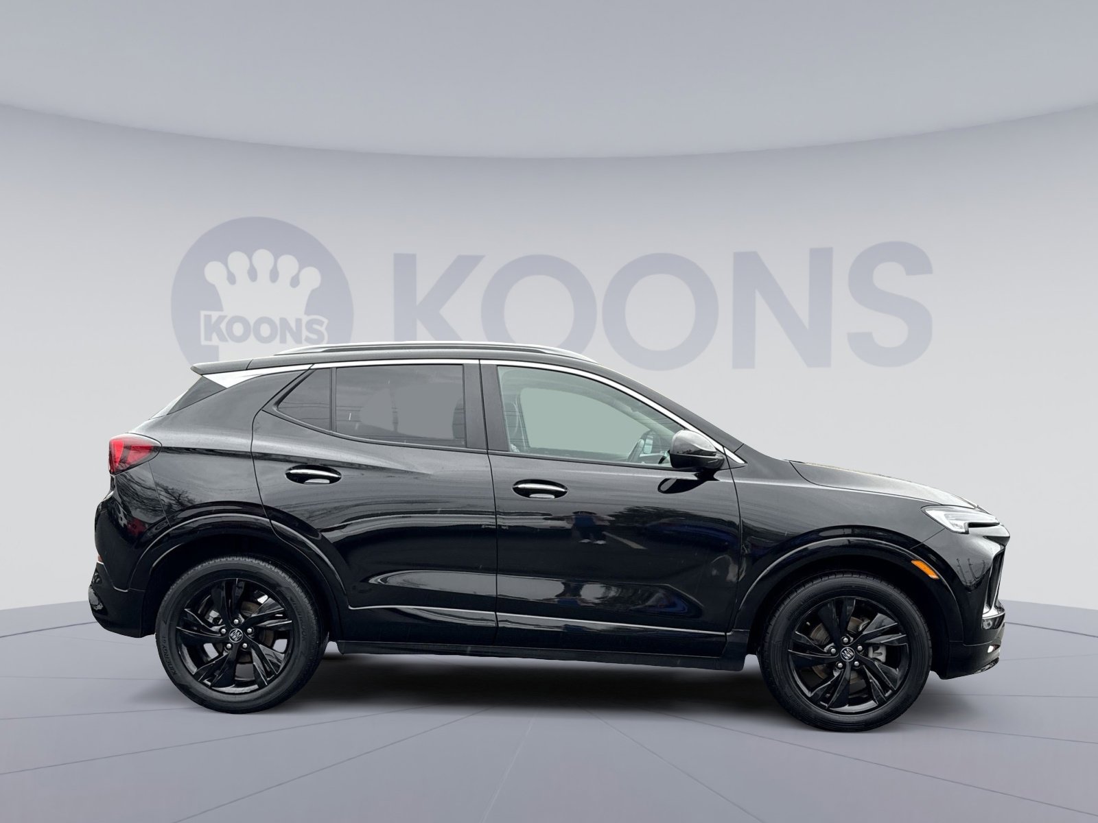 Used 2024 Buick Encore GX Sport Touring image 8