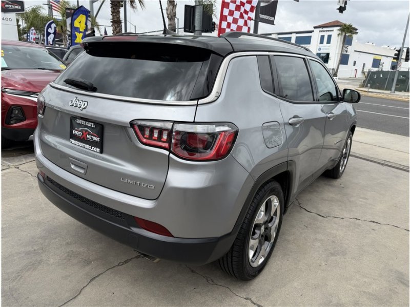 Used 2020 Jeep Compass Limited FWD image 6