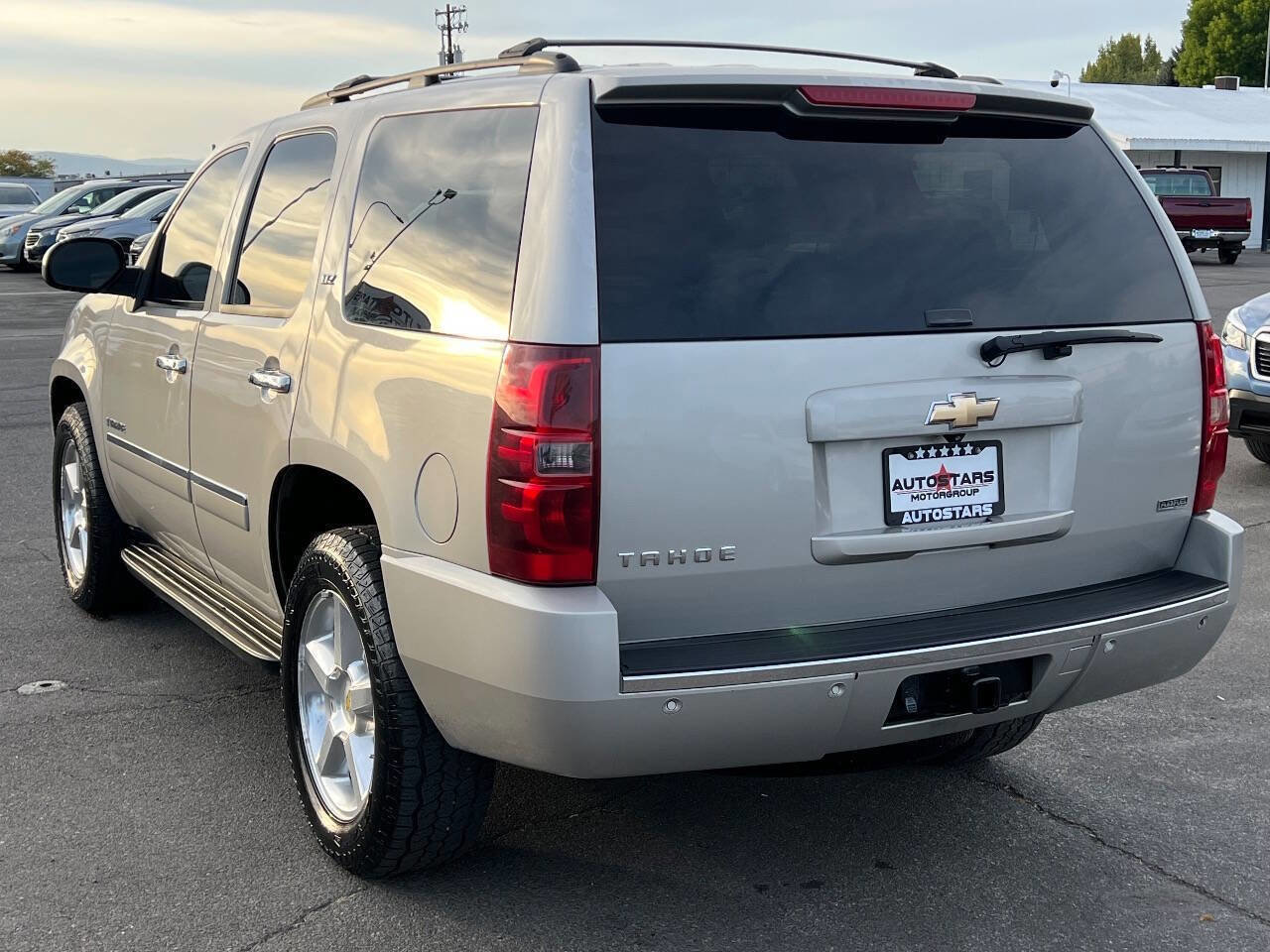 Used 2009 Chevrolet Tahoe LTZ image 3