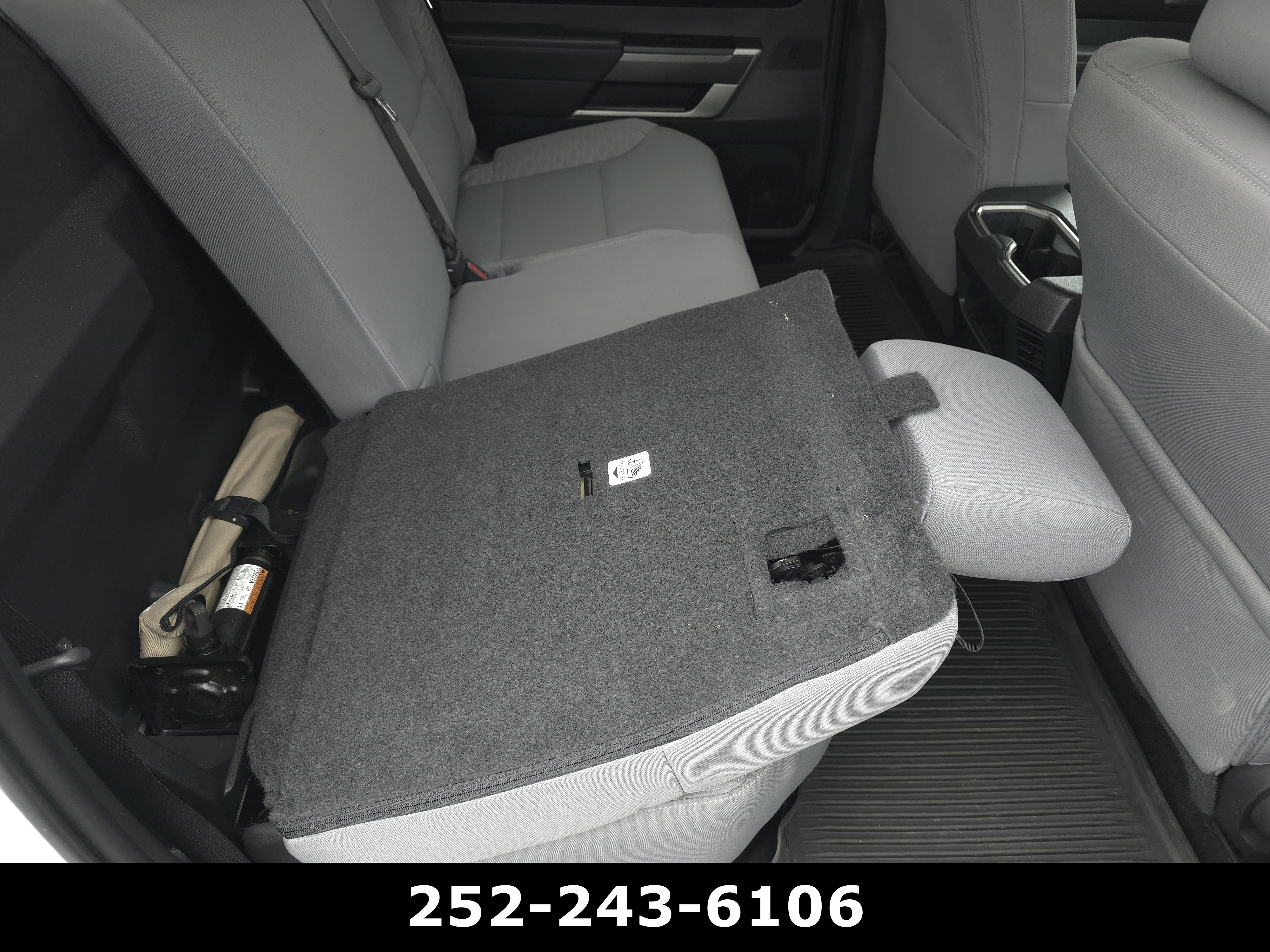 Used 2022 Toyota Tundra SR5 w/ TRD Sport Package AWD/4WD image 33