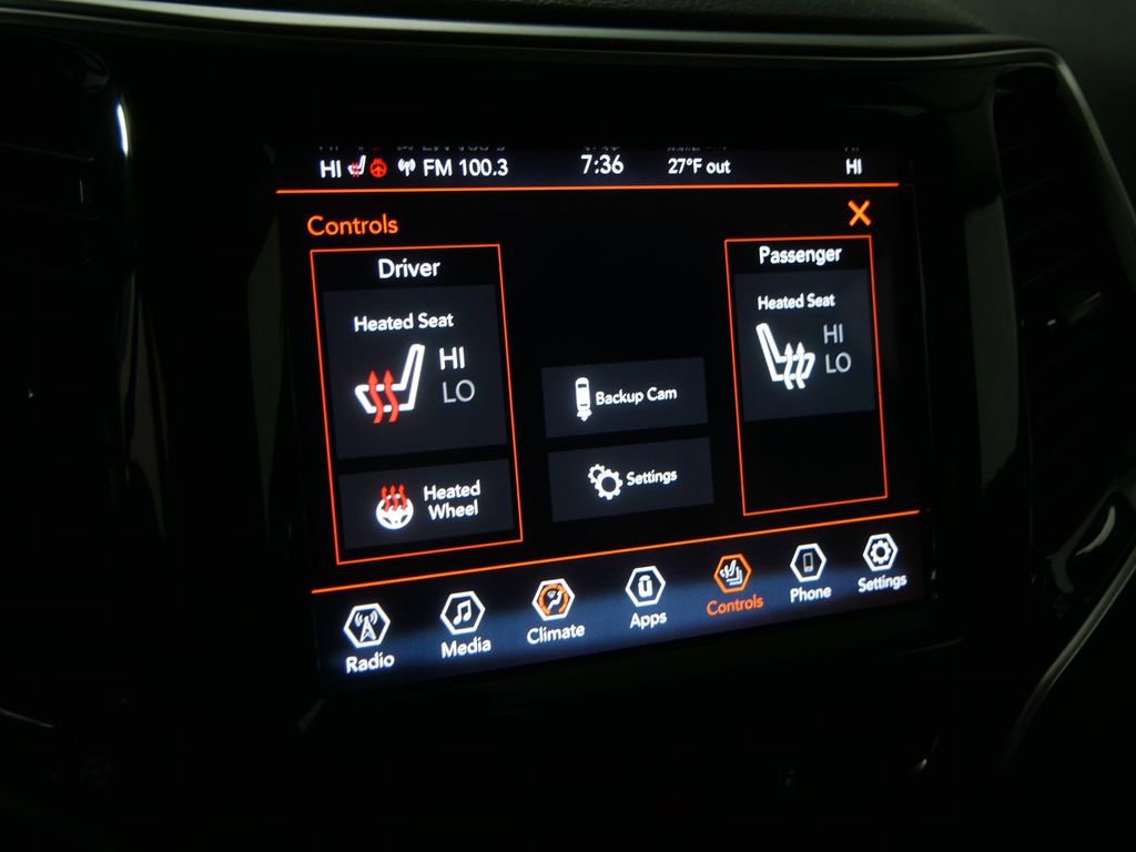 Used 2022 Jeep Cherokee Limited AWD/4WD image 33