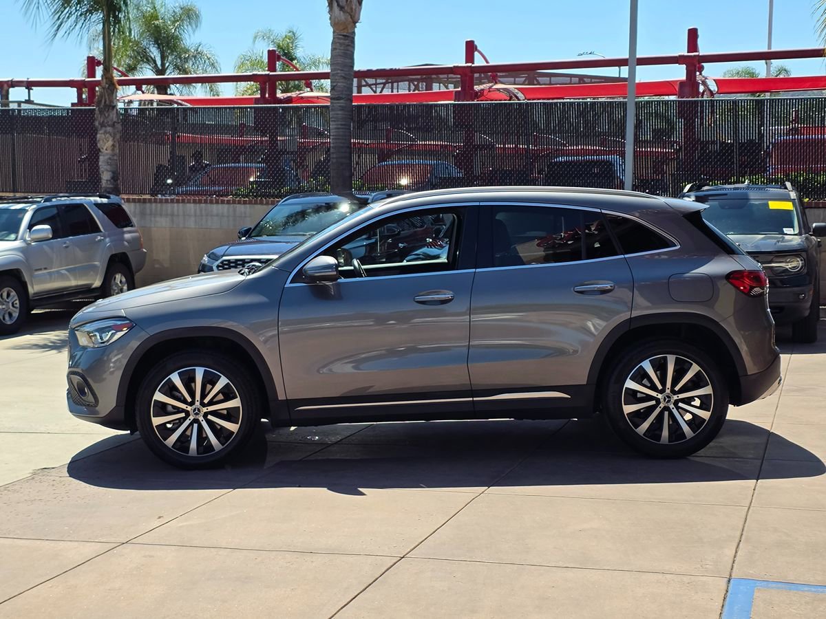 Used 2021 Mercedes-Benz GLA 250 w/ Premium Package image 10
