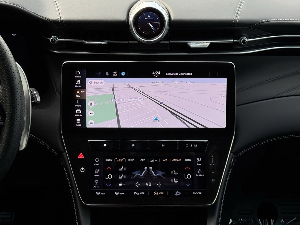 New 2024 Maserati Grecale GT image 21