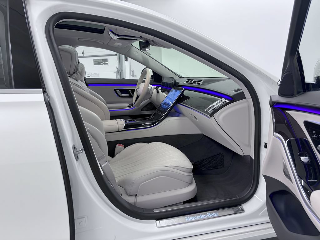 Certified 2023 Mercedes-Benz S 500 4MATIC image 18