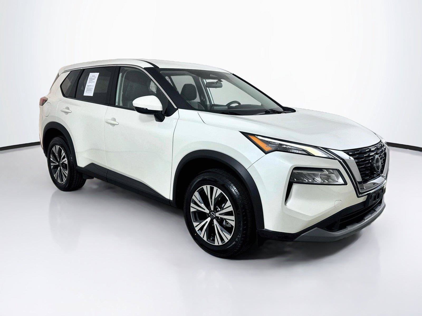 Used 2022 Nissan Rogue SV FWD image 6