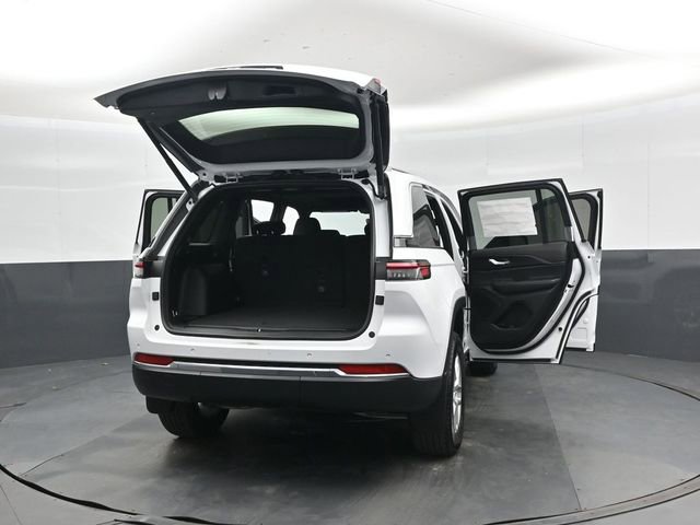 New 2025 Jeep Grand Cherokee Laredo image 47