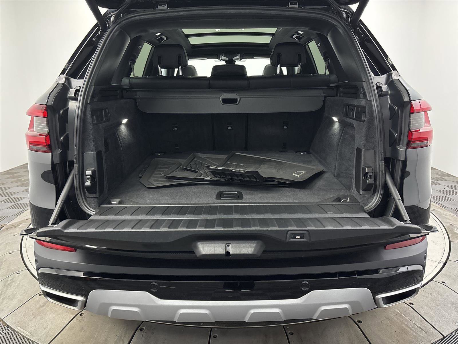 Used 2019 BMW X5 xDrive40i w/ Convenience Package image 21