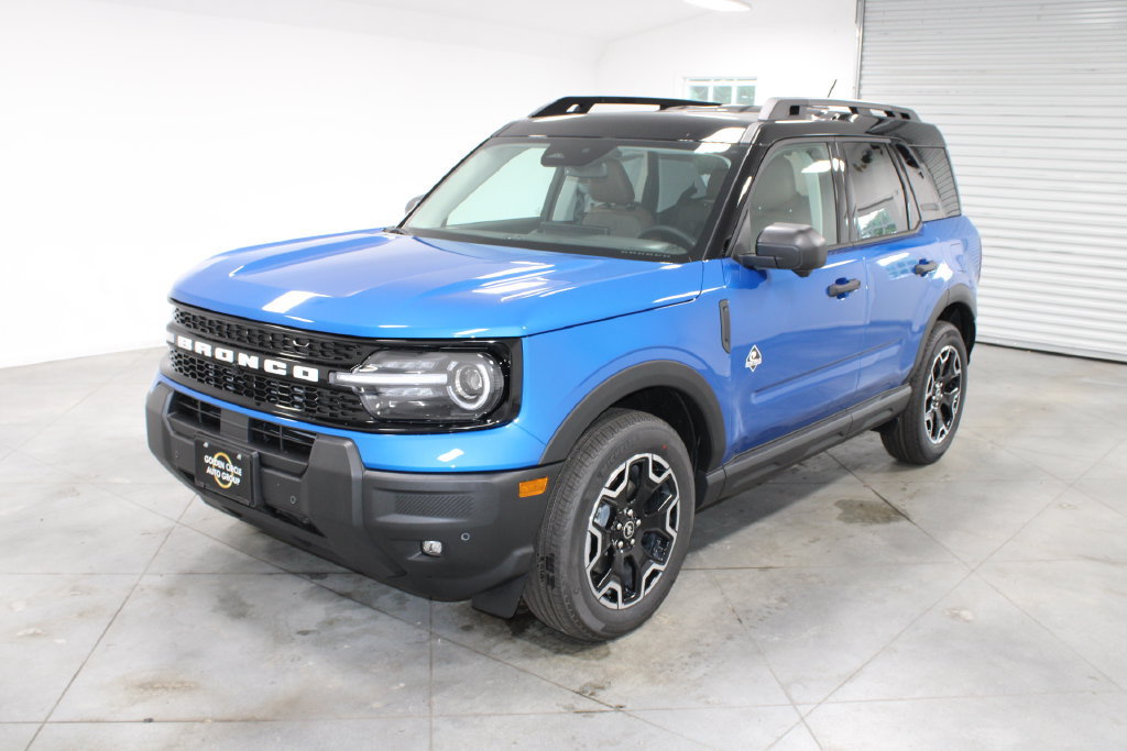 New 2026 Ford Bronco Sport Outer Banks w/ Outer Banks Tech Package+ AWD/4WD image 3