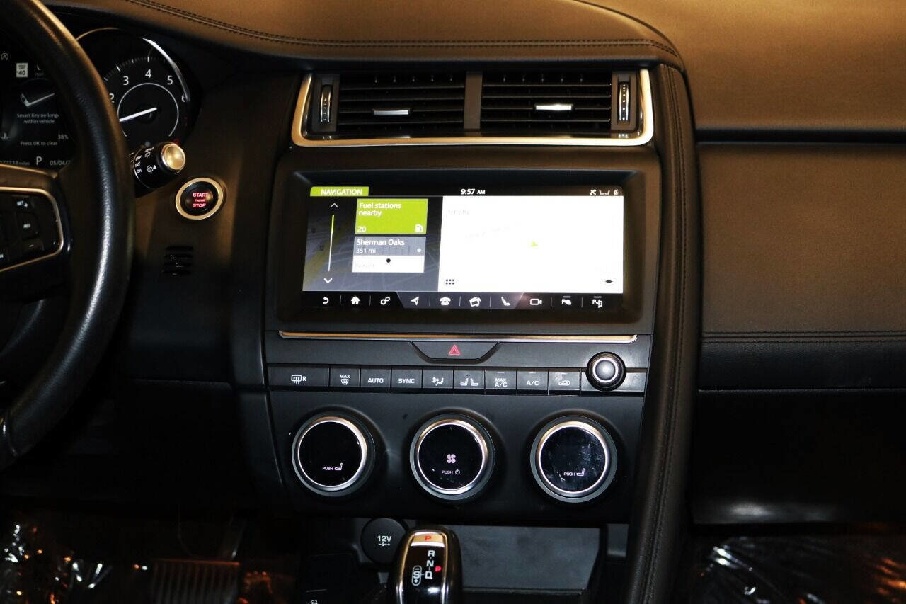 Used 2020 Jaguar E-PACE SE image 44