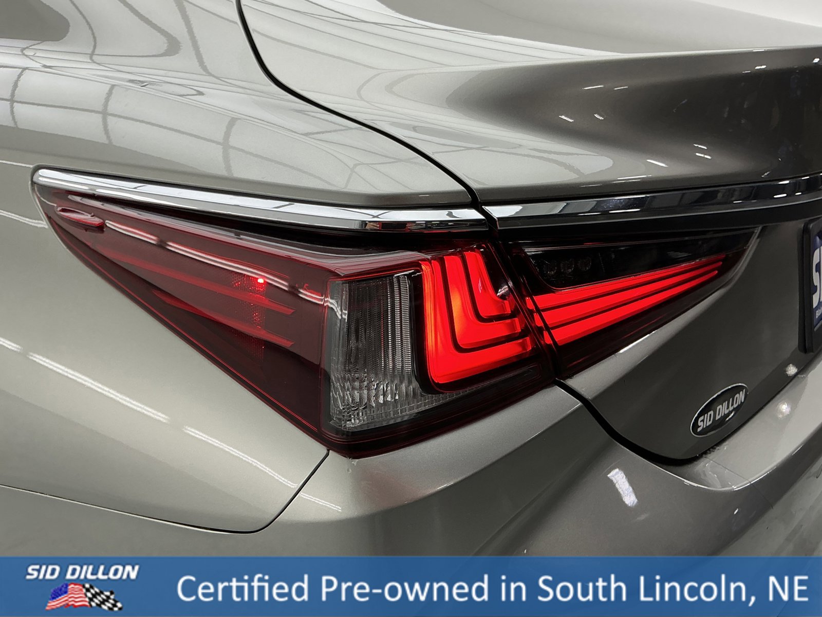 Used 2019 Lexus ES 350 image 22