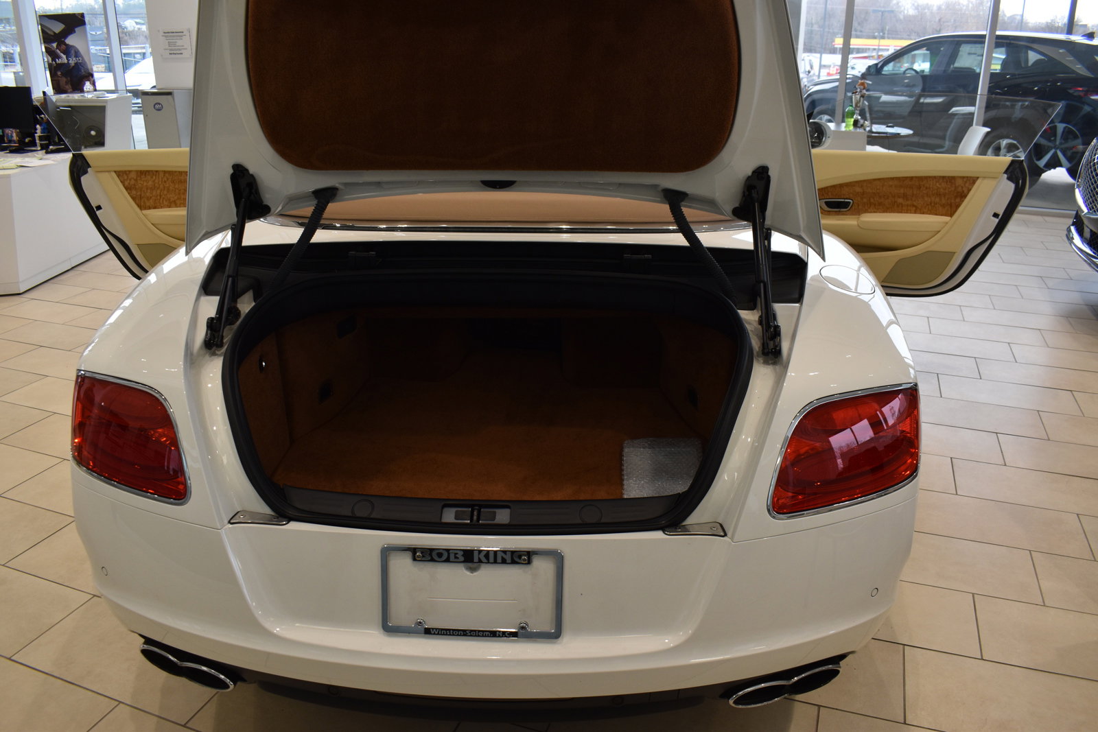 Used 2013 Bentley Continental GT image 16