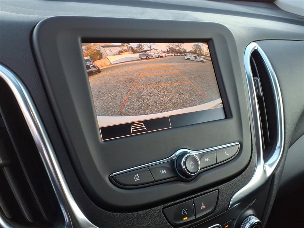 Used 2022 Chevrolet Equinox LT image 18