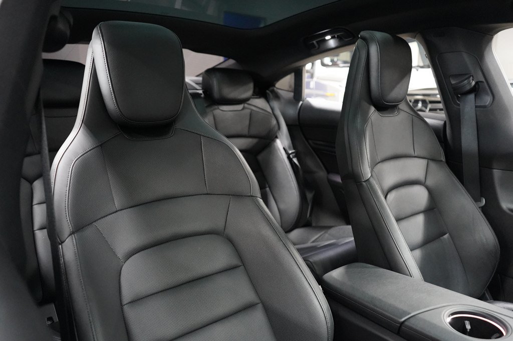 Used 2020 Porsche Taycan 4S w/ Premium Package AWD/4WD image 28