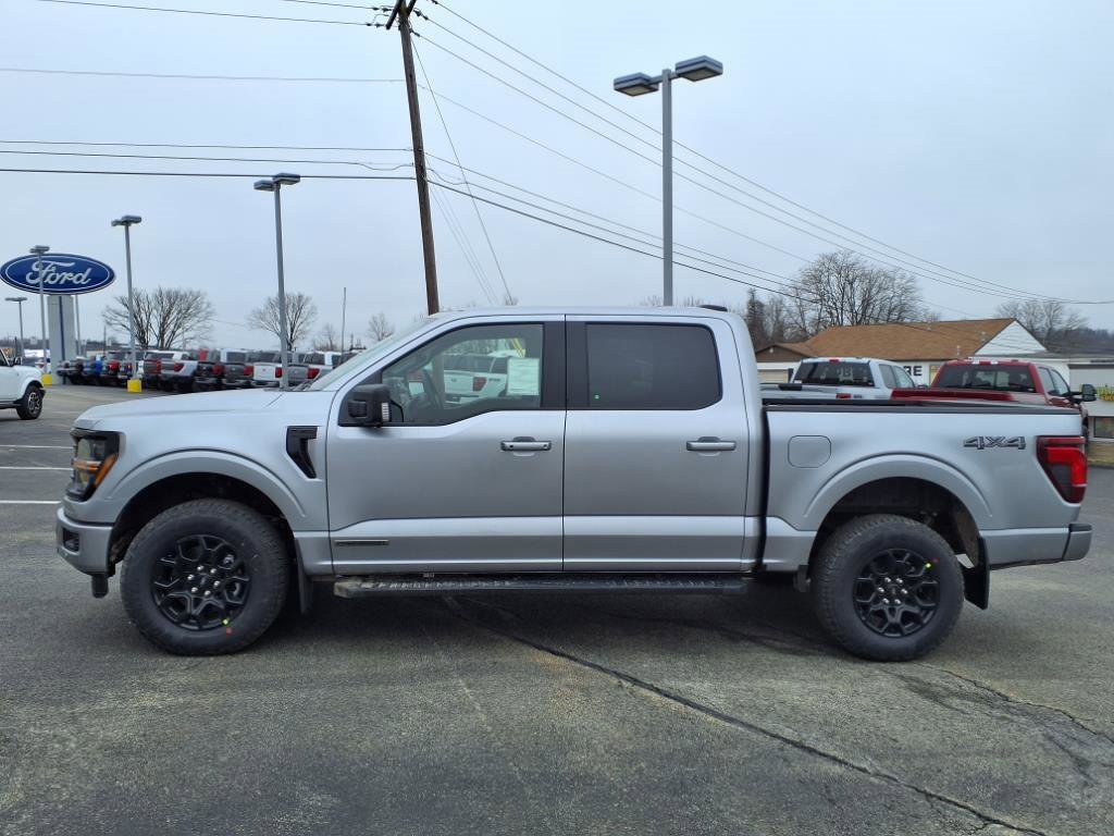 New 2025 Ford F150 XLT w/ Equipment Group 302A MID image 2