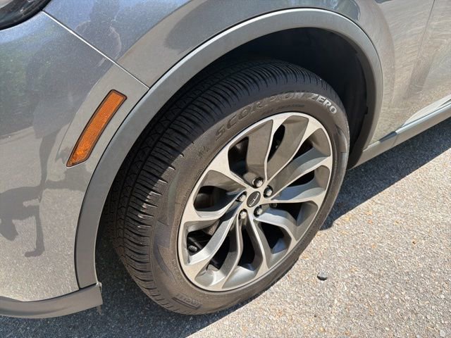 Used 2025 Lincoln Aviator Reserve w/ Luxury Package AWD/4WD image 9