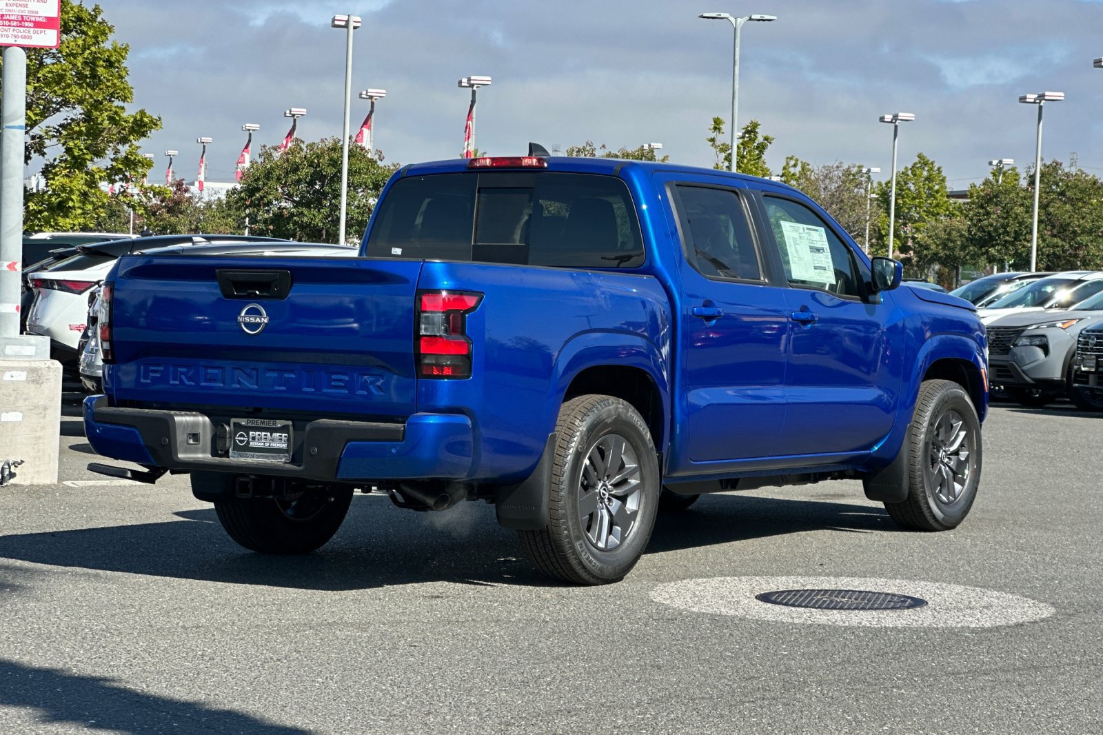 New 2026 Nissan Frontier SV RWD image 4