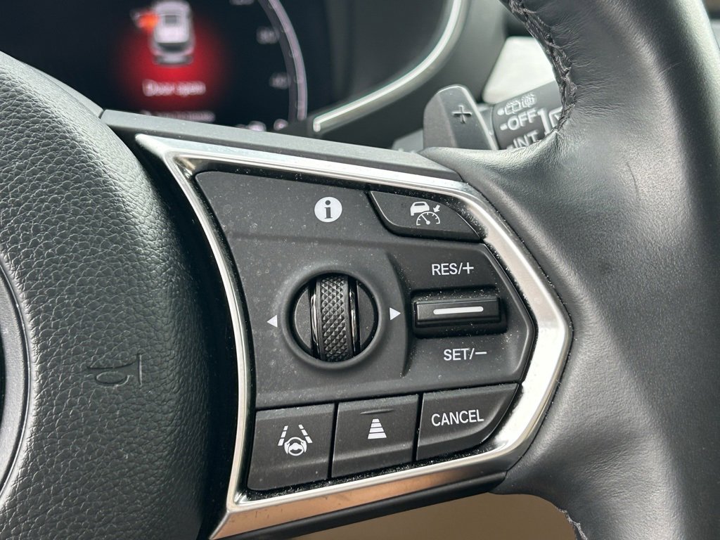 Used 2024 Acura MDX SH-AWD w/ Technology Package image 25