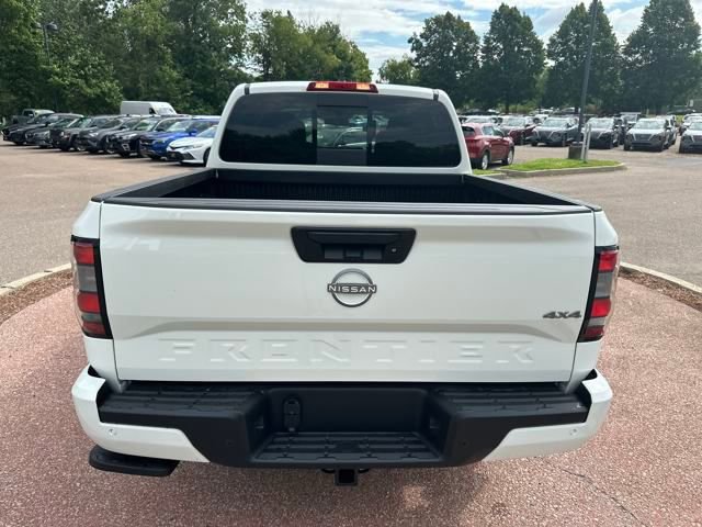 New 2025 Nissan Frontier SV w/ Tow Package image 2