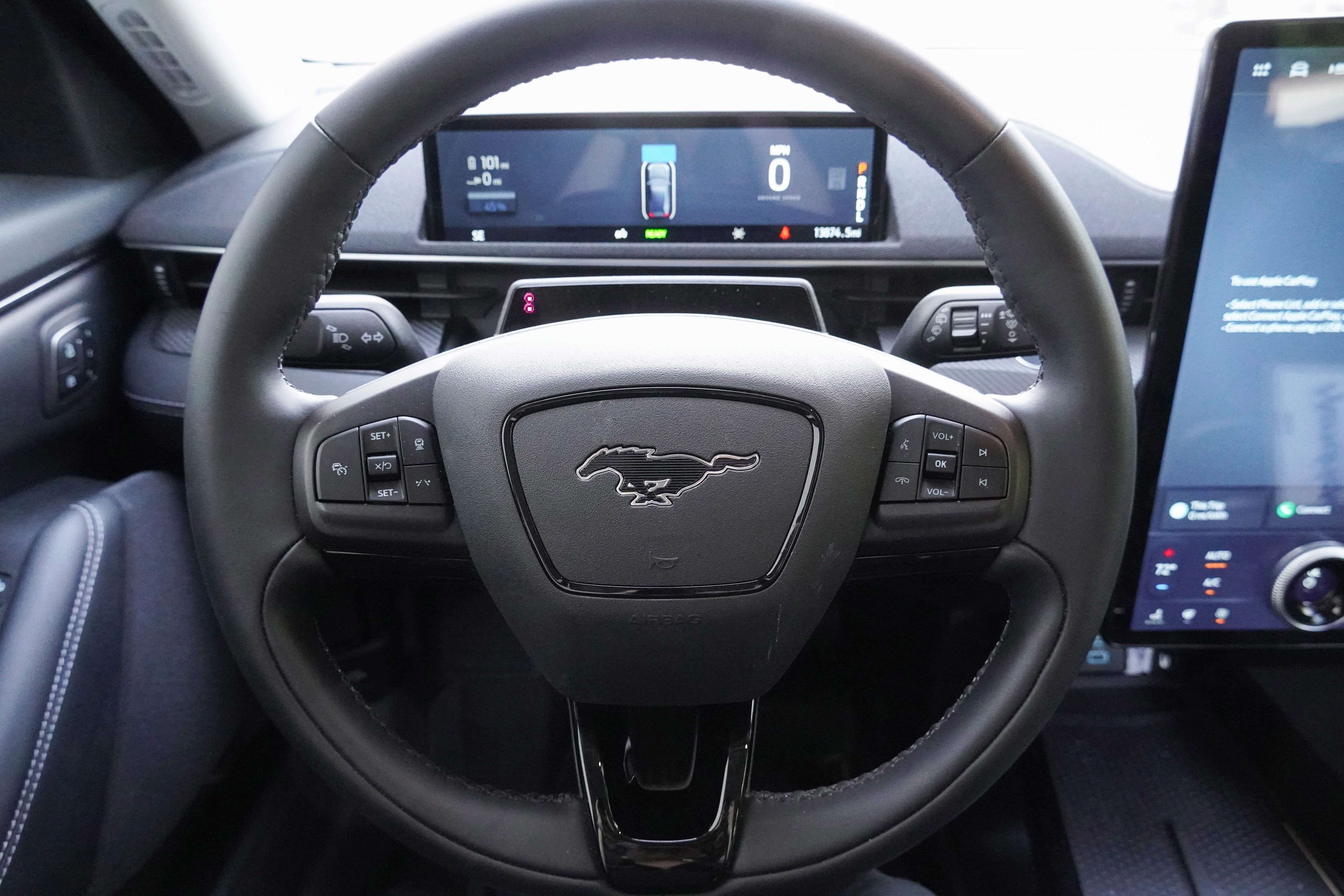 Used 2024 Ford Mustang Mach-E Select w/ Comfort Package Lite RWD image 17