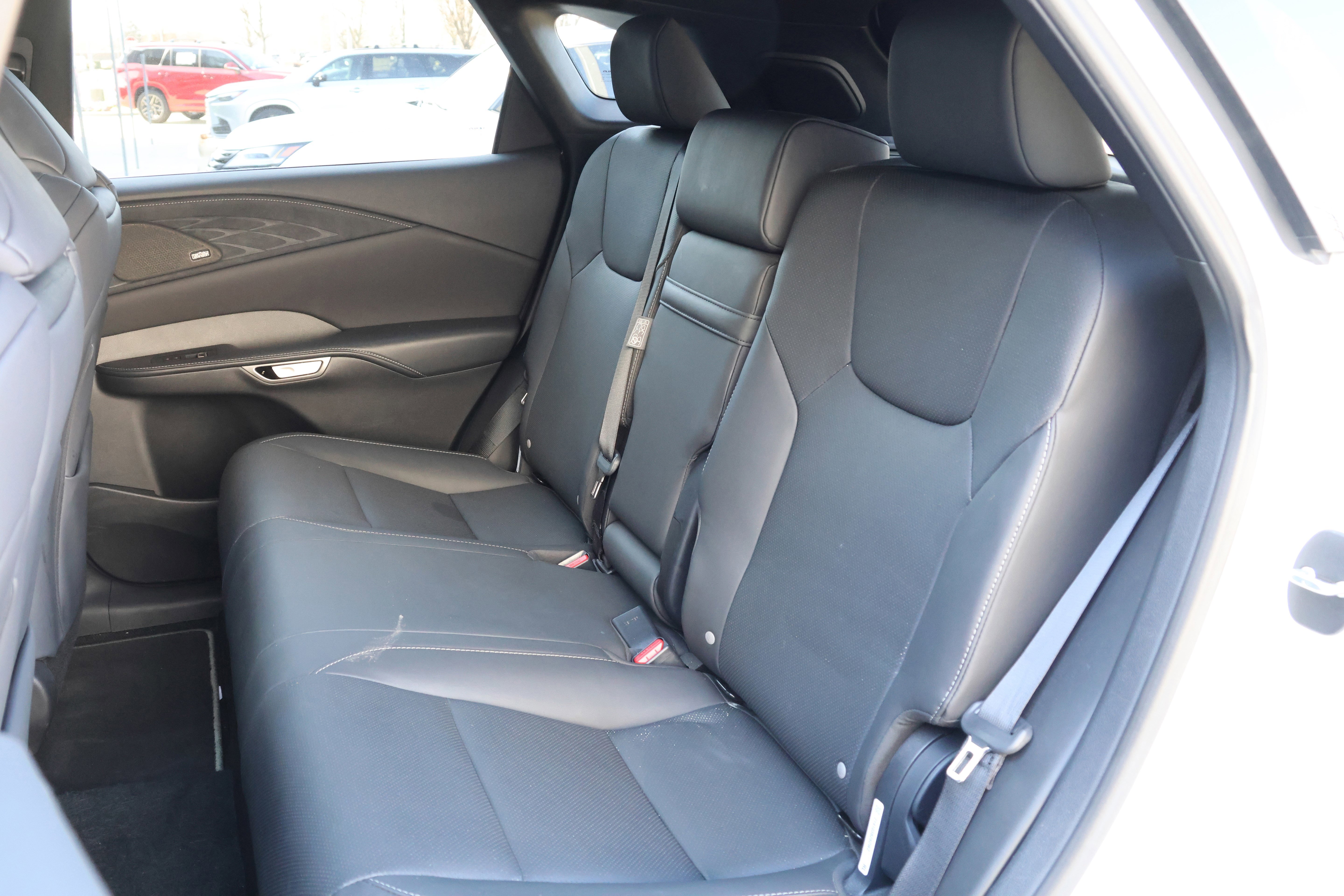 Used 2024 Lexus RX 350 F Sport image 37