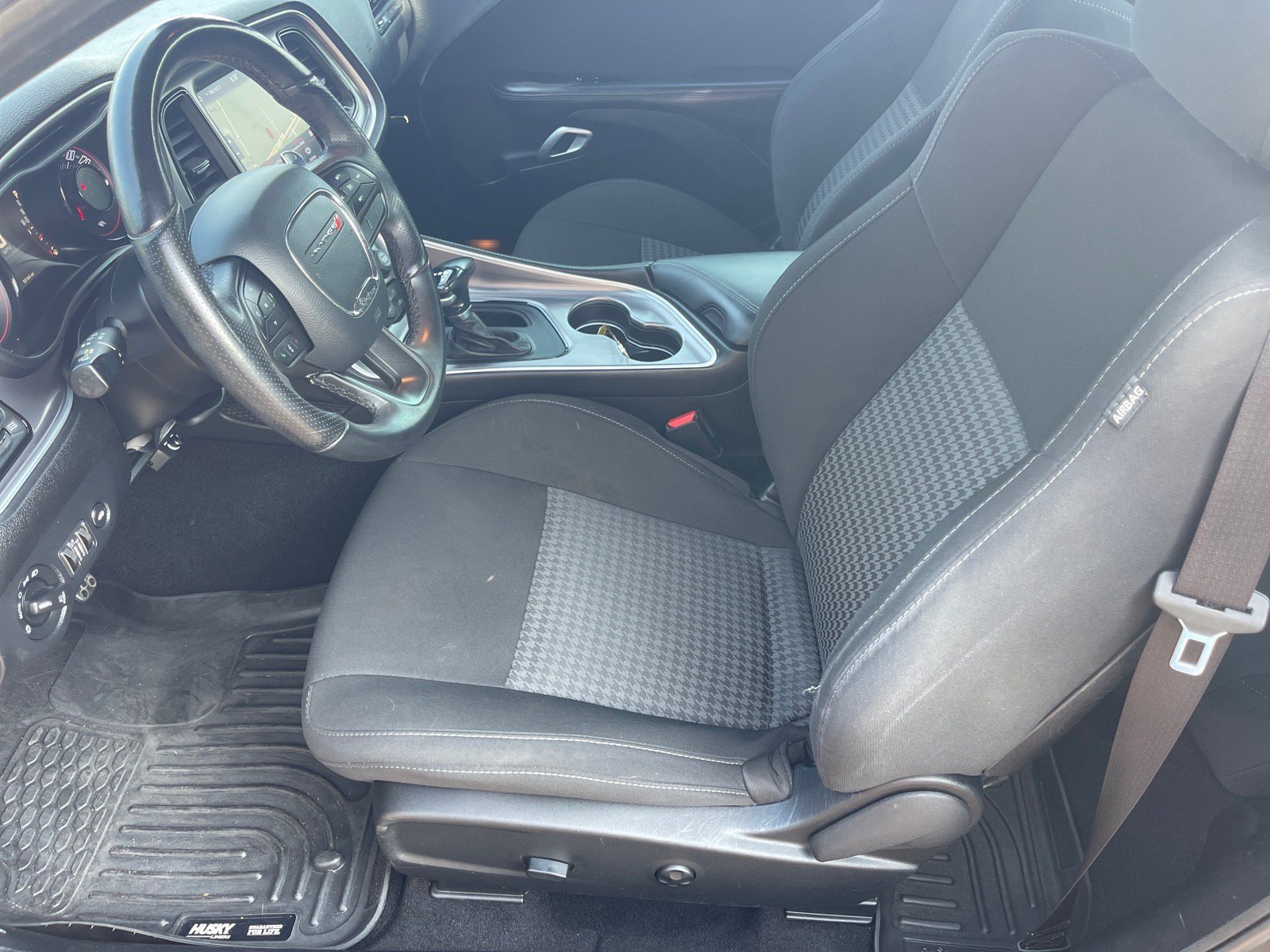 Used 2020 Dodge Challenger R/T w/ Blacktop Package RWD image 10