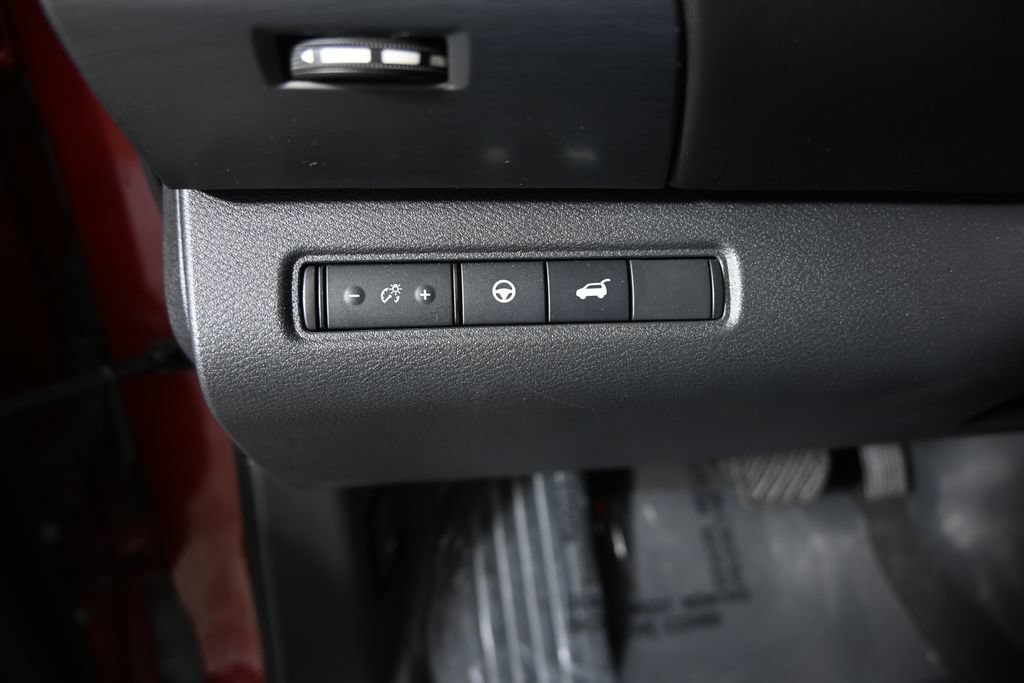 Used 2023 Nissan Pathfinder SL AWD/4WD image 27