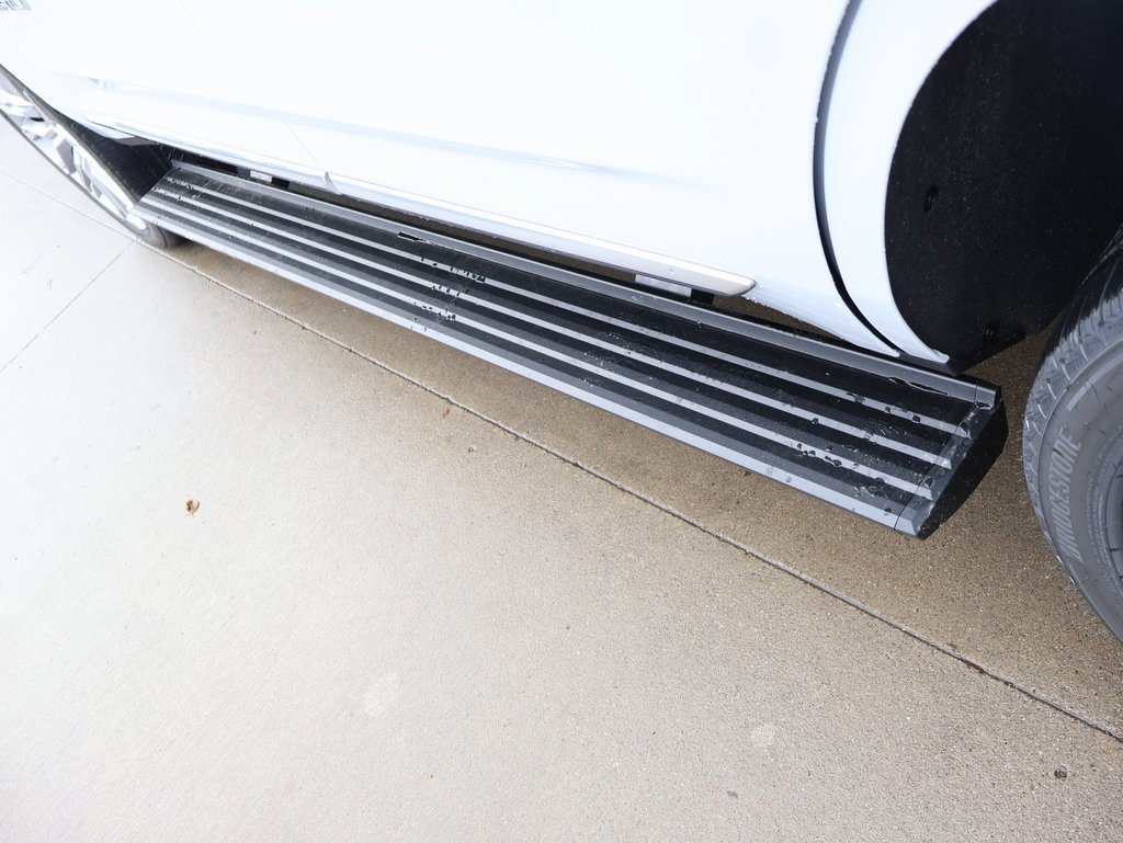 New 2026 GMC Yukon Denali image 10