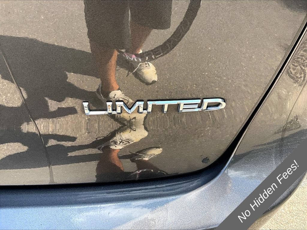 Used 2019 Chrysler Pacifica Limited FWD image 8