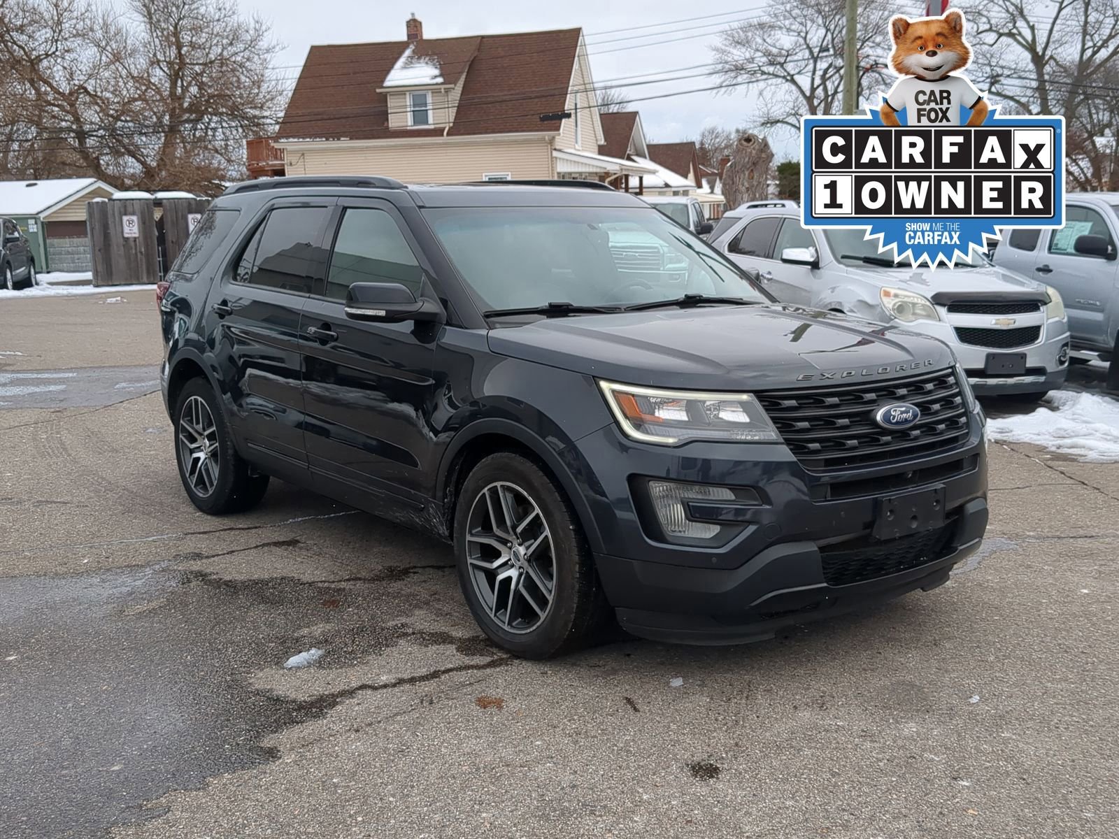 Used 2017 Ford Explorer Sport w/ Equipment Group 401A image 2
